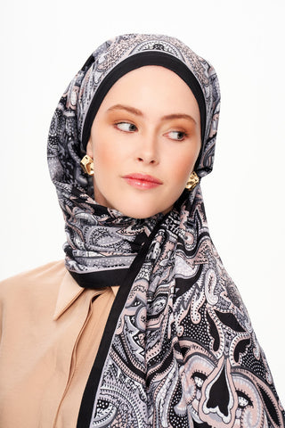 Moi Scarf Fleur Noire Zéro Poids Desenli Şal Siyah