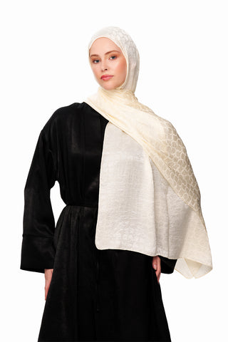 Moi Scarf Perle Premium Jakarlı Şal Kırık Beyaz