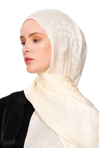 Moi Scarf Perle Premium Jakarlı Şal Kırık Beyaz