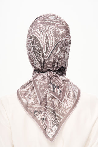 Moi Scarf Élégance Céleste Superior Soft Kare Eşarp Koyu Gri