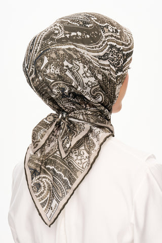 Moi Scarf Élégance Céleste Superior Soft Kare Eşarp Haki