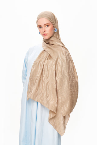 Moi Scarf Dérive de Sable Premium Jakarlı Şal Latte