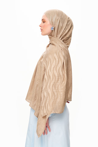 Moi Scarf Dérive de Sable Premium Jakarlı Şal Latte