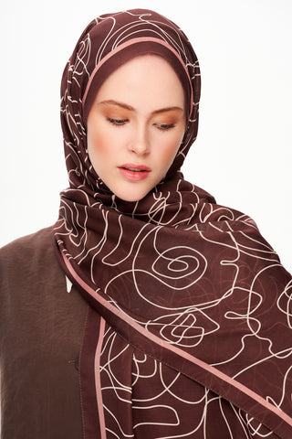 Moi Scarf Rose Vian Supérieure Soft Patterned Shawl Chocolate