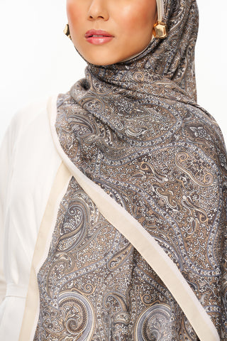 Moi Scarf Perle Palais Supérieur Soft Desenli Şal Kahverengi