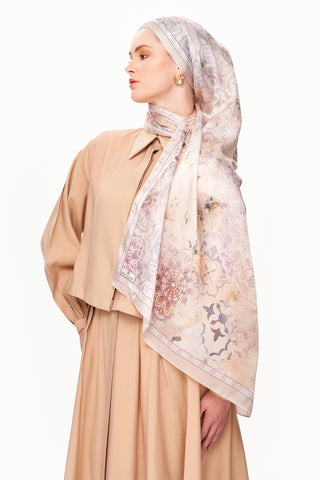 Moi Scarf Floraison Éthérée Raffinée Jan Jan Şal Açık Bej