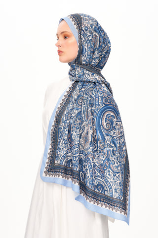 Moi Scarf Forêt Brodée Zéro Poids Desenli Şal Koyu Mavi