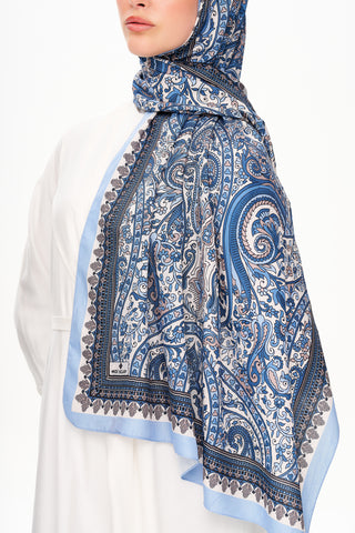 Moi Scarf Forêt Brodée Zéro Poids Desenli Şal Koyu Mavi