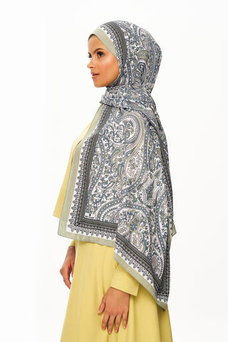 Moi Scarf Forêt Brodée Zéro Poids Desenli Şal Açık Yeşil