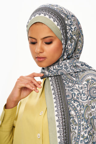 Moi Scarf Forêt Brodée Zéro Poids Desenli Şal Açık Yeşil