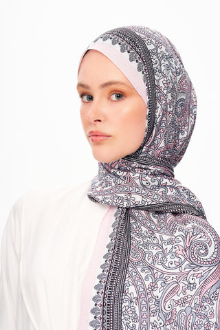 Moi Scarf Forêt Brodée Zéro Poids Desenli Şal Açık Gri
