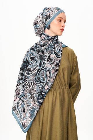 Moi Scarf Fleur Noire Zéro Poids Desenli Şal Mavi