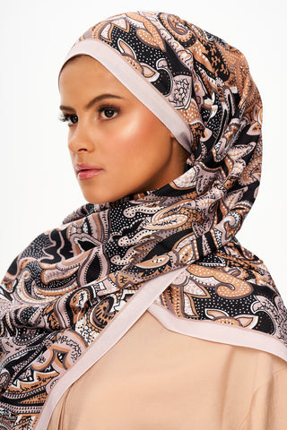 Moi Scarf Fleur Noire Zéro Poids Desenli Şal Toz Pembe
