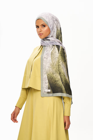 Moi Scarf Écho d’Orient Zéro Poids Desenli Şal Koyu Yeşil