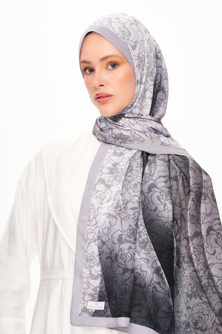 Moi Scarf Écho d’Orient Zéro Poids Desenli Şal Parlak Gri