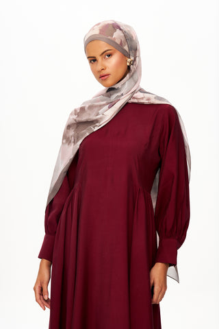 Moi Scarf Brume d’Amour Fransız İpeği Şal Koyu Bej