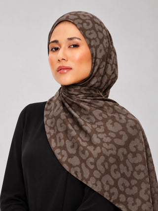Leopar Desen Premium Jakarlı Şal - Mocha